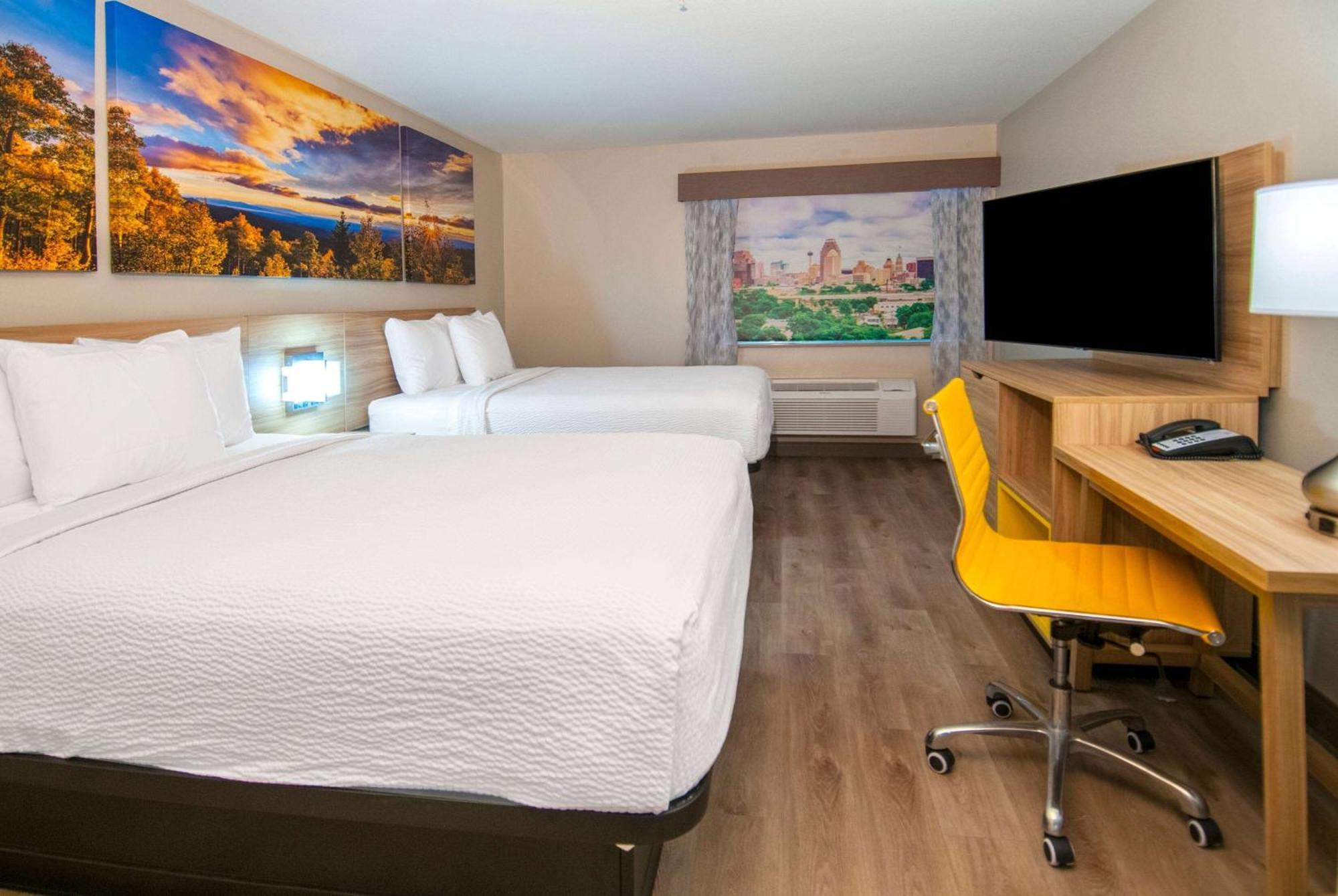 Days Inn & Suites By Wyndham San Antonio North/Stone Oak Dış mekan fotoğraf