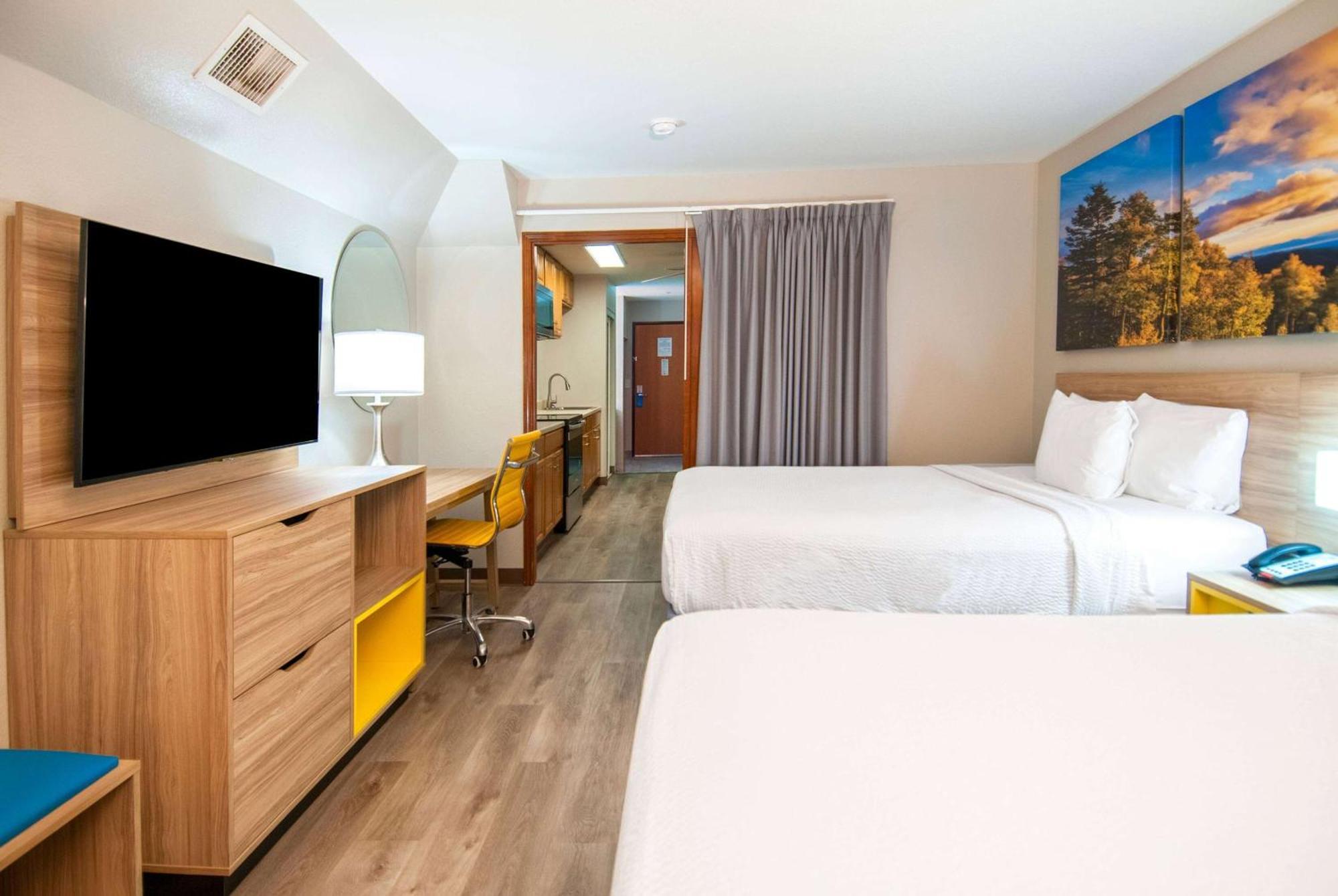 Days Inn & Suites By Wyndham San Antonio North/Stone Oak Dış mekan fotoğraf
