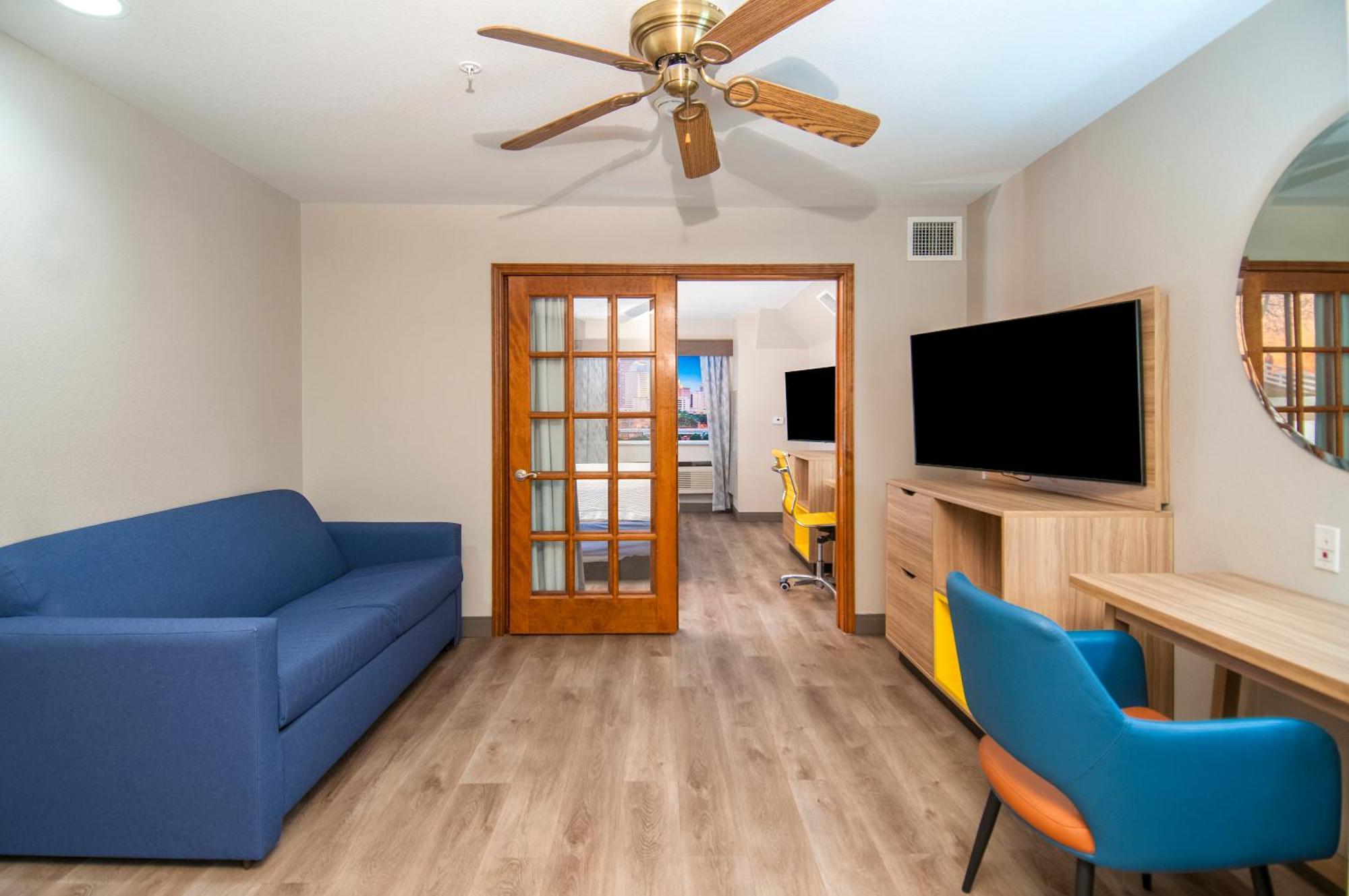 Days Inn & Suites By Wyndham San Antonio North/Stone Oak Dış mekan fotoğraf