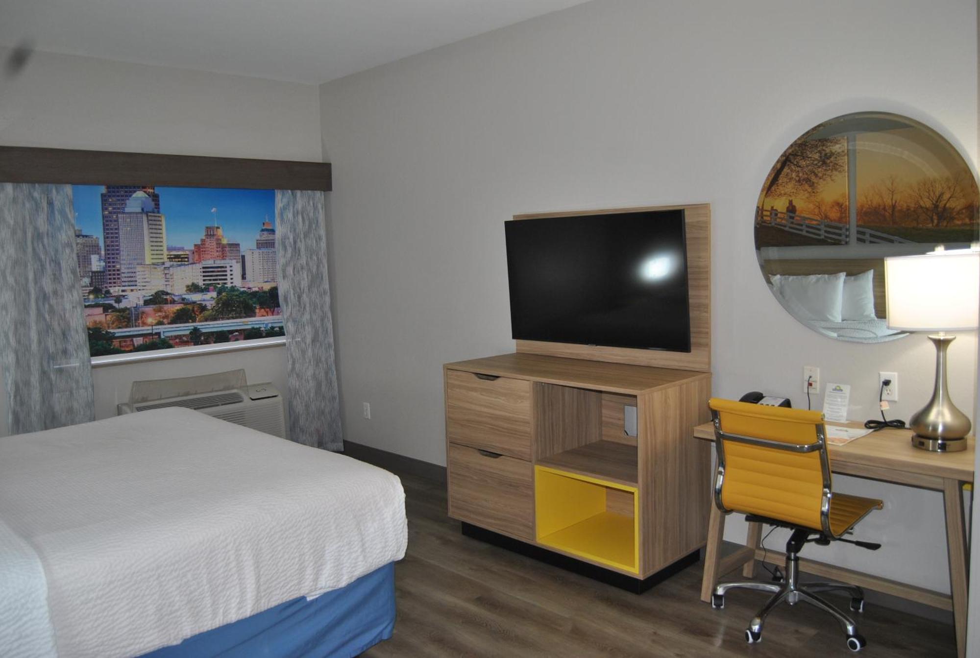 Days Inn & Suites By Wyndham San Antonio North/Stone Oak Dış mekan fotoğraf